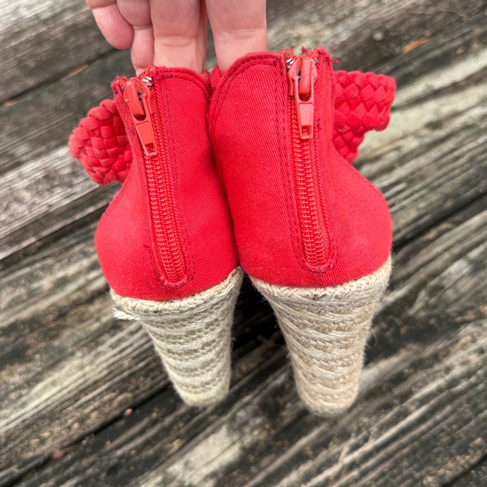 Steve Madden Red Braided T-Strap Heels - Picture 6 of 13